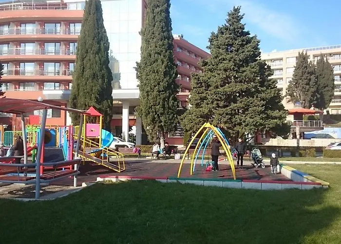 Апартамент Nessebar, South Beach, Larisa,