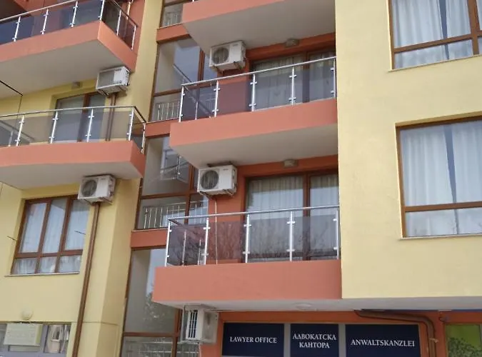 Апартамент Nessebar, South Beach, Larisa,