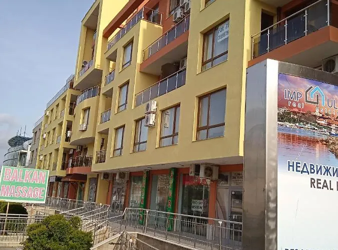 Апартамент Nessebar, South Beach, Larisa,